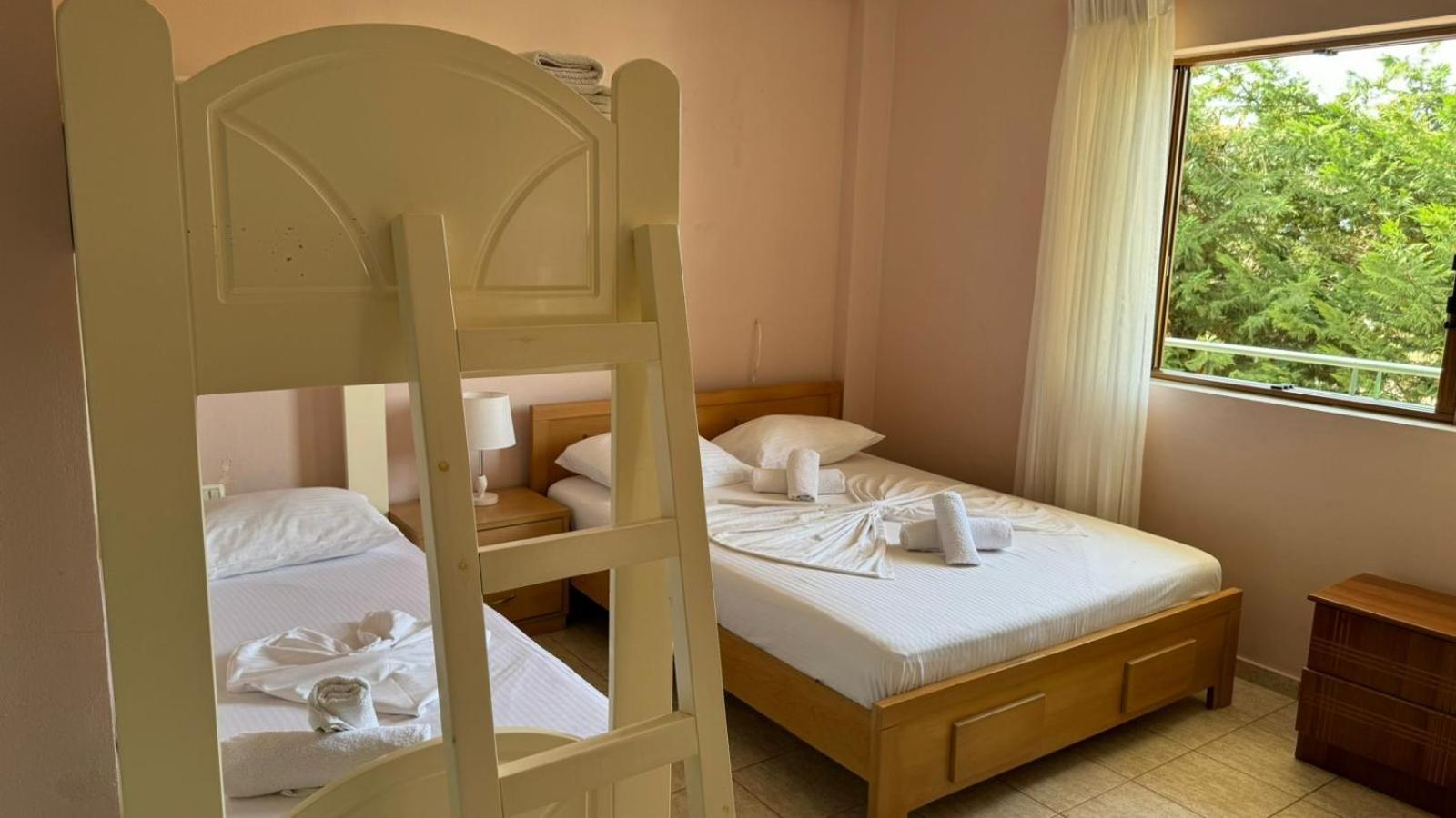 Hotel Vila Danedi Ksamil Luaran gambar