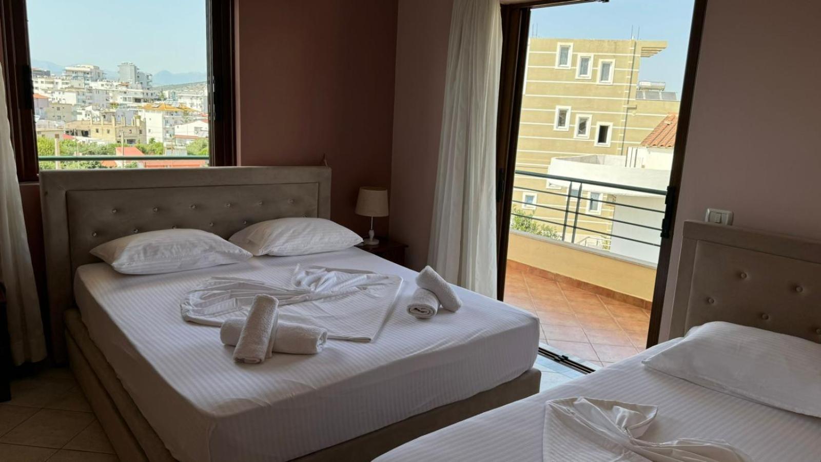 Hotel Vila Danedi Ksamil Luaran gambar